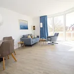 Trafalgar 142 Apartment *
