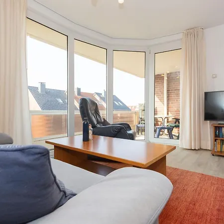 Trafalgar 142 Apartment *